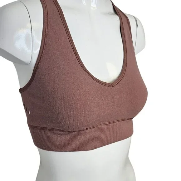 Lululemon x Barry's Reveal Bra Precision, Pullover, Cropped, V-Neck - Picture 6 of 6